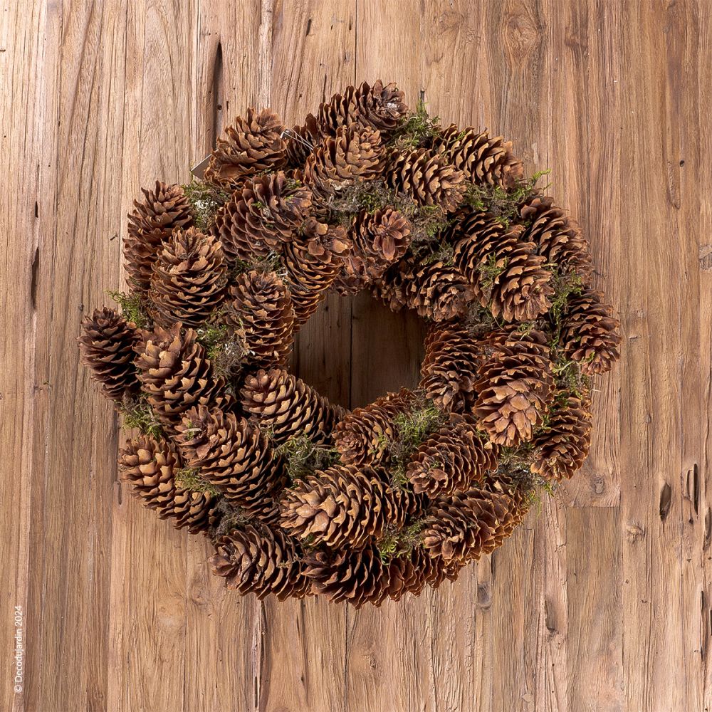 Couronne traditionnel de Noël, Cônes d'Épicéa naturels.